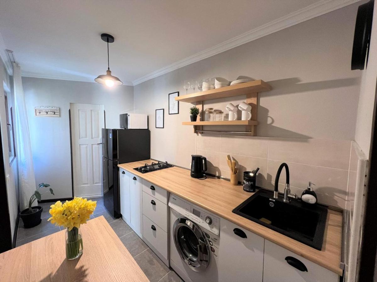 Griboedov Apartment Tbilissi Extérieur photo